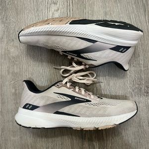 Brooks Launch